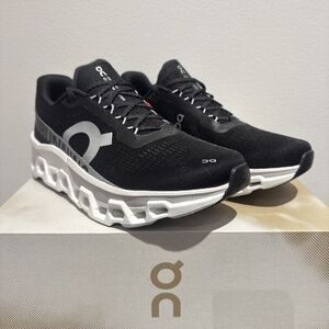 Men’s On Cloudmonster 2 Black/Frost Size 11 Brand New In Box!